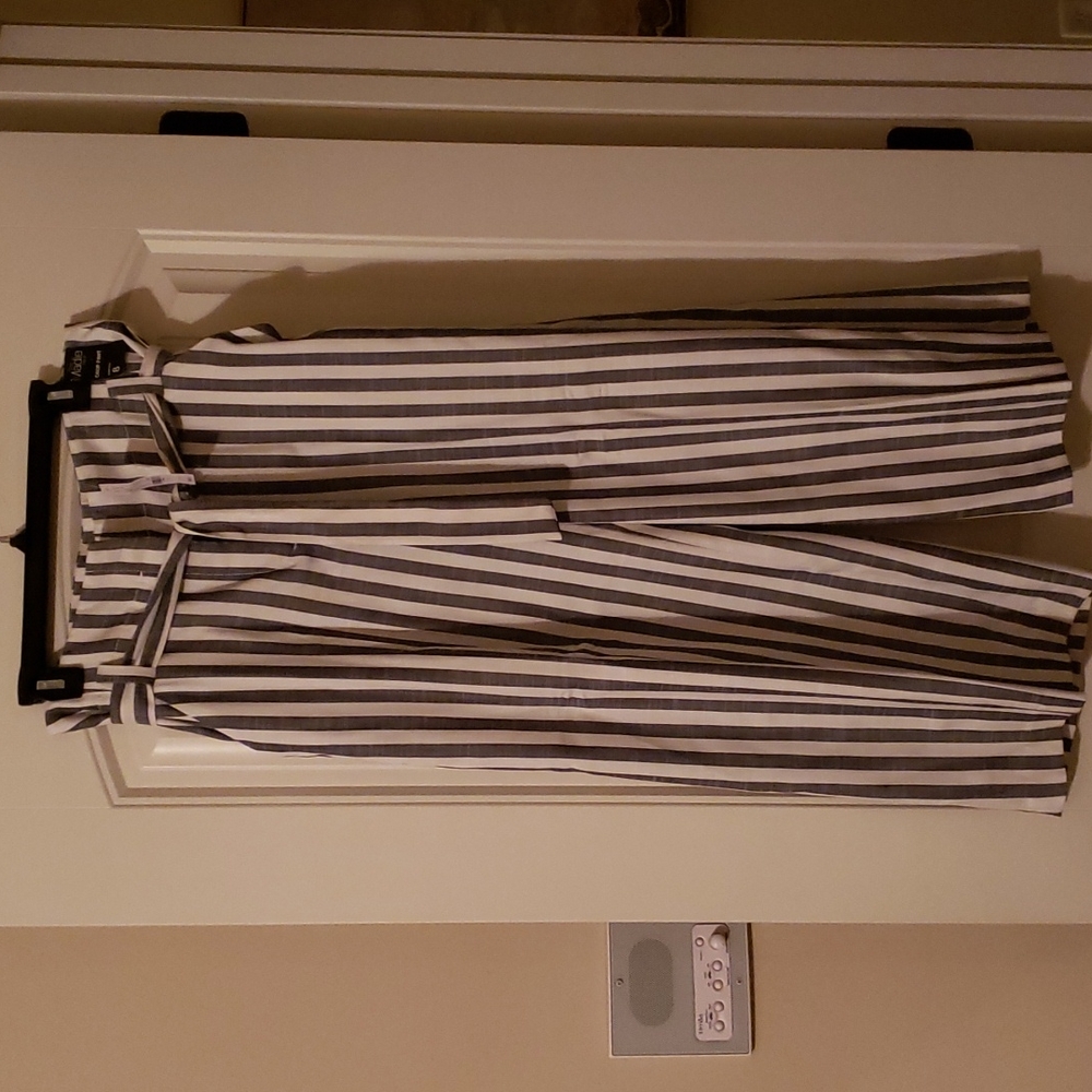 NYC The Madie Pant - Crop Pamt Sz 8